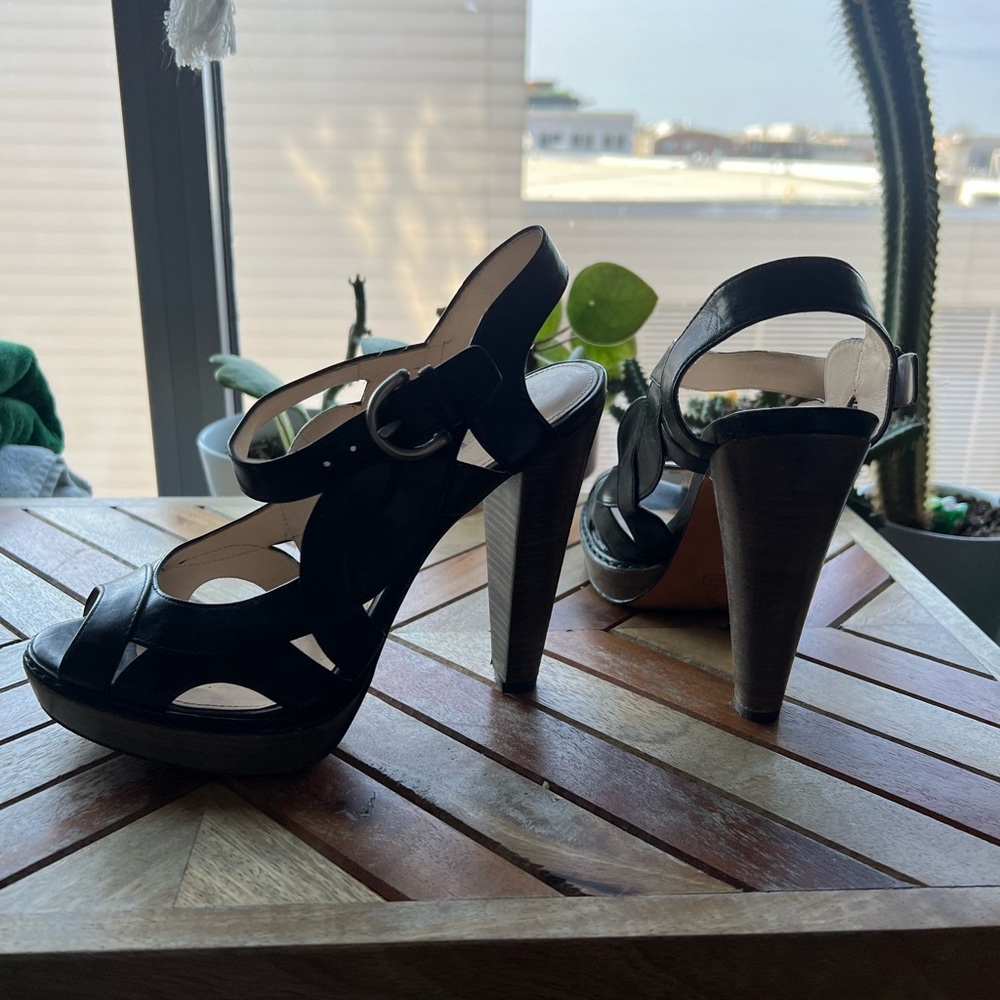 Coach Tamara Black Leather Heels 👠